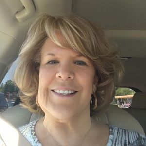 Meet your Posher, Jackie